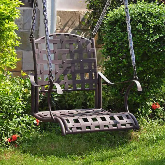 Vintage garden decorating ideas