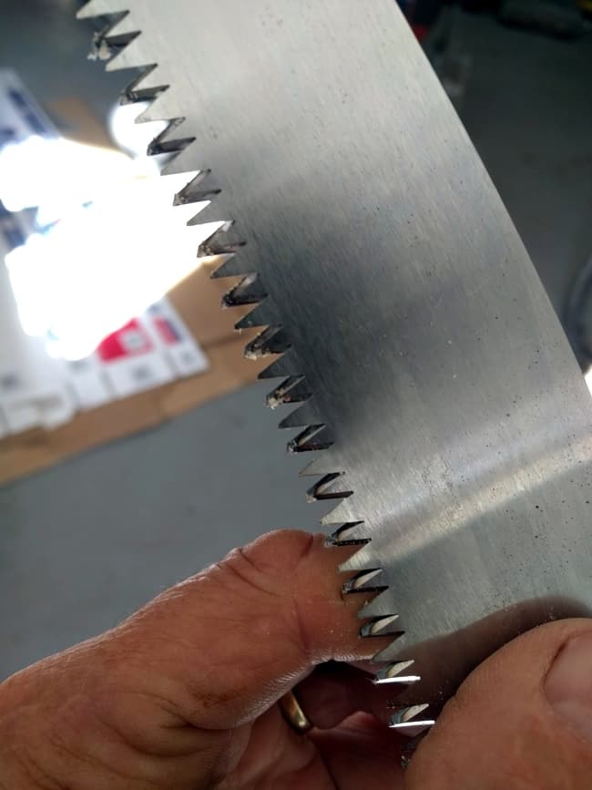How to Sharpen Pruning Saw